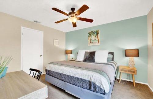 Lynn Haven House | Two Spaces in One Main House and Guest House 25 Min to PCB