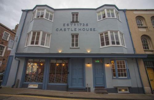 Bont Newydd Hotel | Ty Castell