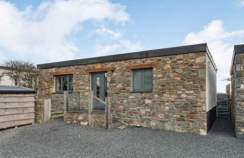 Holyhead House | Ty Cwtch