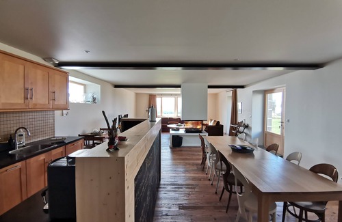 Cotes d'Armor House | Ty Porz, Maison Chaleureuse et Familiale Avec une vue mer à 360° Exceptionnelle