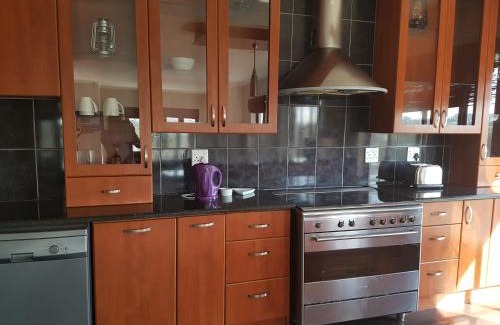 Port Elizabeth House | Tyday Accommodation