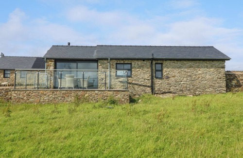 Holyhead Cottage | Tyddyn Bach