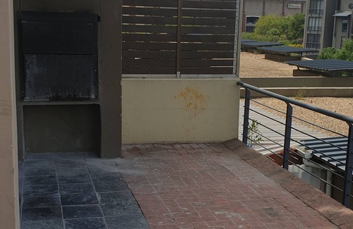 Eikenbosch Apartment | Tyger Waterfront luxurious and Central