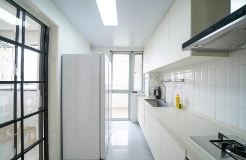 Changning Apartment | Tyms Luxury 4BR 2BA APT Residence