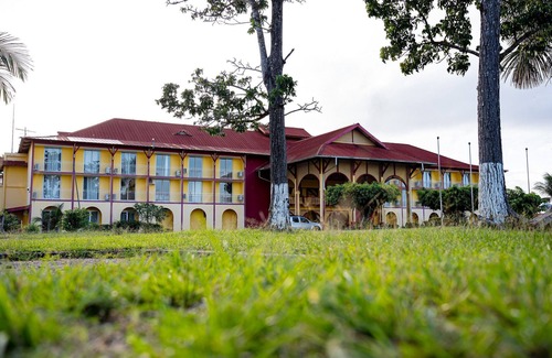 Sinnamary House | Type - B Triple Room L'Hôtel Du Fleuve Sinnamary
