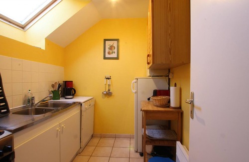 Theville Cottage | Typical house with fireplace in Théville