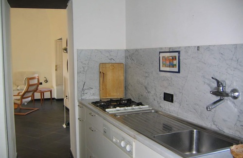 Masso Apartment | Typical house with private garden