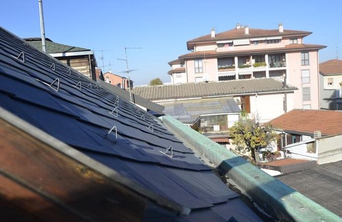 Pero Apartment | Typical mountain mansarda close to Fiera Rho Milano MIND