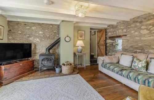 Fishguard House | Tyr Wennol