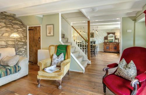 Fishguard House | Tyr Wennol