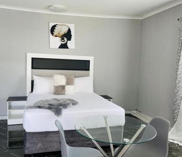 Empangeni House | U And I GuestHouse