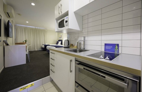 Te Aro Hotel | U Residence Hotel