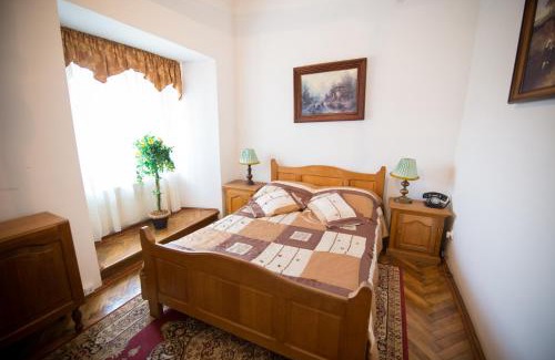 Gorlice Hotel | U Schabińskiej - Pałac w Gorlicach