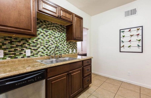 Garfield Apartment | U1 - Entire 2 BR Pet-Friendly APT in DT PHX w/pkg