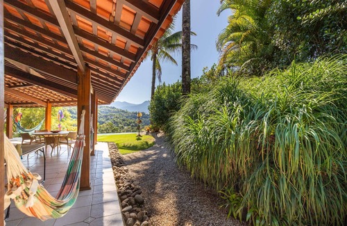 Praia do Frade House | Ubatuba Closed Condominium Pulse Beach