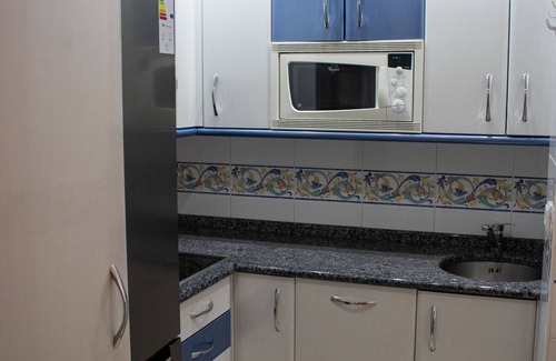 Burgos Condo | Ubicacion Perfecta. Todo A UN Paso