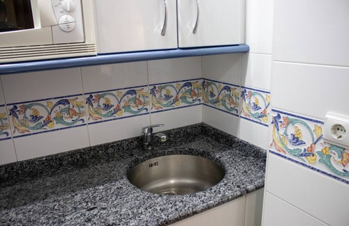 Burgos Condo | Ubicacion Perfecta. Todo A UN Paso