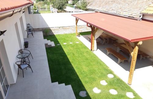 Dolni Dunajovice Apartment | Ubytování U studny