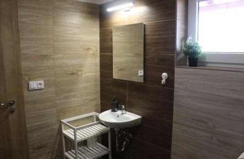 Novy Poddvorov House | Ubytování Vinohrádky