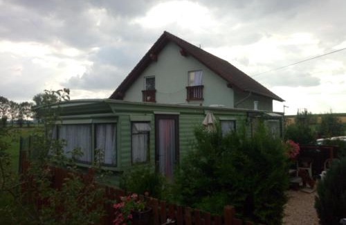Sobotka House | Ubytovani Fanisek v mobilnim domku v ceskem raji