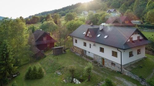 Oscadnica House | Ubytovanie Eva