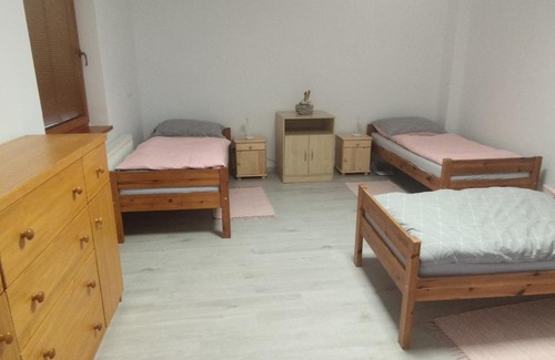 Badin House | Ubytovanie Vo dvore