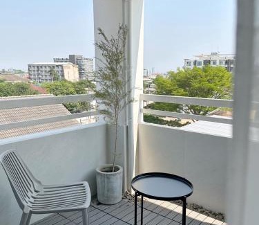 Suan Luang House | UDMS On Nut 10 - Bangkok's Charm 40 sqm