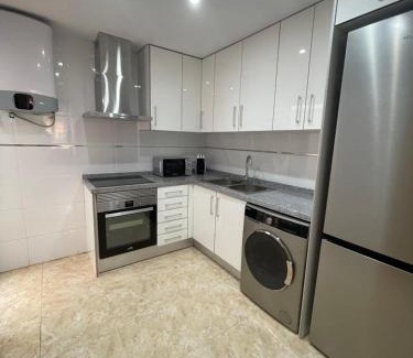 Port de Sagunt Apartment | UIM Mediterraneo Poeta 1 Wifi