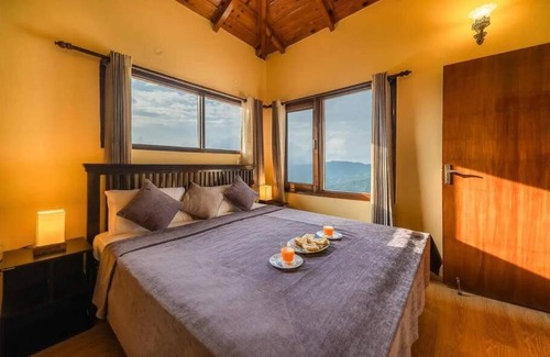 Bhimtal Villa | UK 04 4BR Luxurious Villa, Bhimtal Family Only