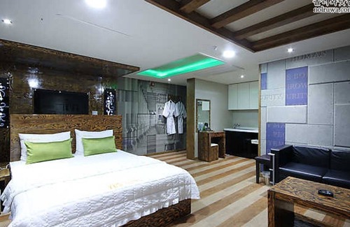 Buk Hotel | Uljin Yes