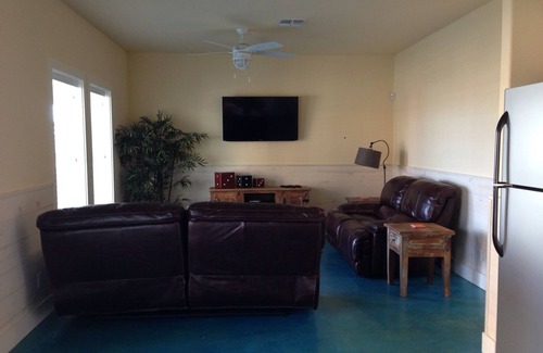 Port Aransas House | Ultimate Coastal Getaway: 6BR Luxury Home w/HEATED Pool & Beach Access Sleeps 16