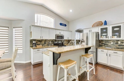 Mountain Vista Ranch House | Ultimate Getaway w/Pool and Hot Tub, Close to Surprise Stadium & Tennis Complex