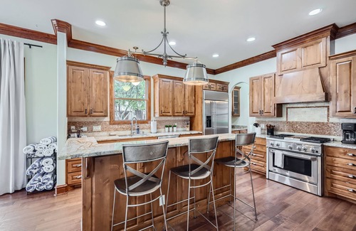 South River City House | Ultimate Group Stay: Pool, Game Room & Hot Tub