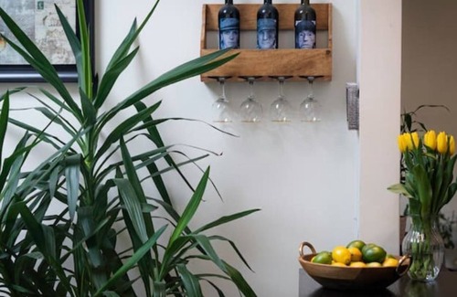 Manorville House | Ultimate House with Heated Pool, Hot Tub and Sauna