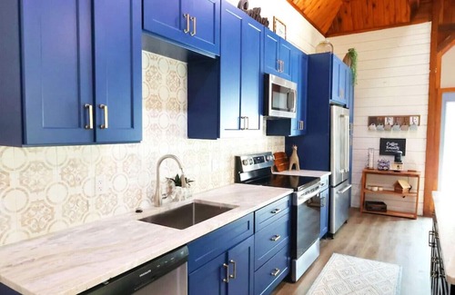 St. Augustine House | Ultimate Rustic Getaway - Fully renovated!