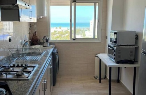 El Mansouria Apartment | Un Écrin de Confort, Cosy et D'élégance, Orienté vue sur mer