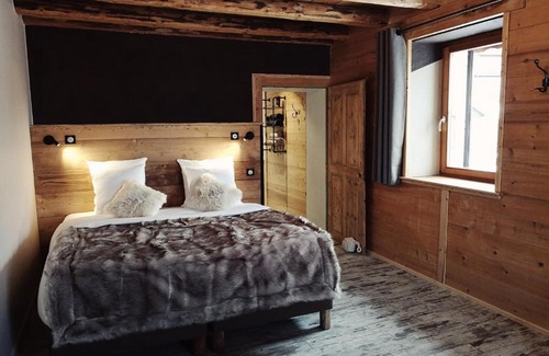 Thollon-les-Memises Bed & Breakfast | Un R de Mémises