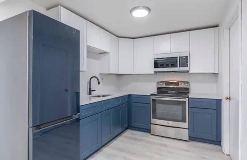 Lexington House | Unbeatable Location: Trackside Farm at Keeneland