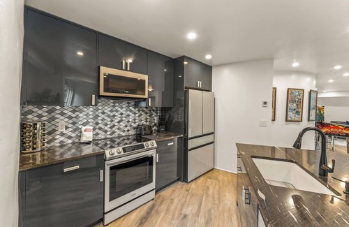 Intermountain Ski Chalet | Uncover the Hidden Gem of Vail—The Dome | D7