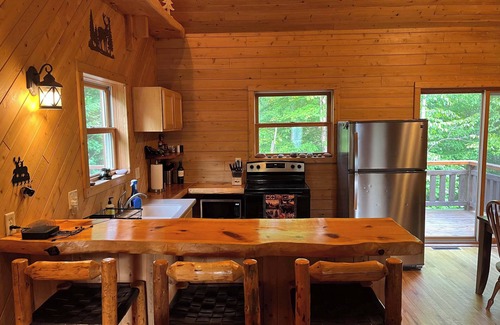 Grand Marais Cabin | Unforgettable Fall Colors | Grand Marais Hideout