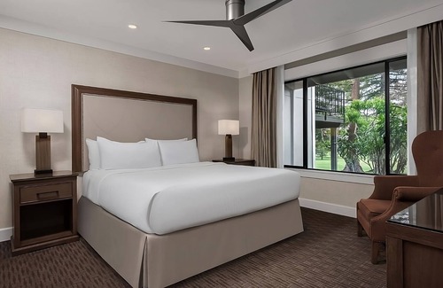 Napa Hotel | Unforgettable Napa Vacation! 2 Spacious Suites w/Full Kitchen, Outdoor Pool!