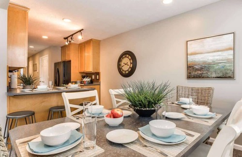 Midvale House | Union Woods in Salt Lake Modern Style with Hot Tub