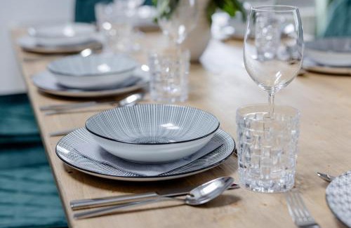 Munchen District Apartment | UNiQE I 115qm I 3 Schlafzimmer I Nähe Messe