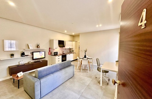 Madliena Apartment | Unique 1 Bed Apt next to the Sea Front