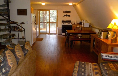 Estes Park Ski Chalet | Unique A-Frame! Just 1.5 mi to Estes & RMNP entrance