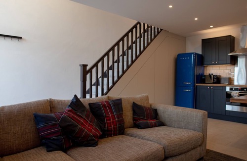 Oldham House | Unique Barn Conversion in Saddleworth