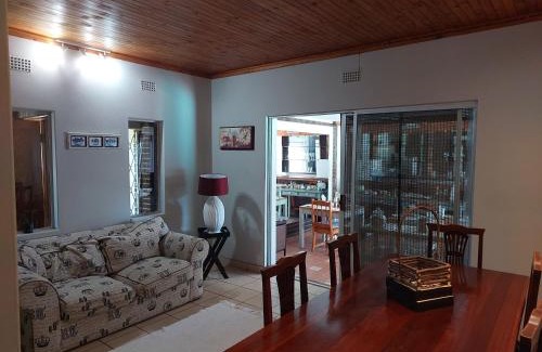 Vryheid Bed & Breakfast | UNIQUE BnB