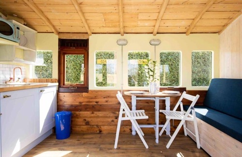 Birdham House | Unique & Comfy Remodelled Railway Carriage