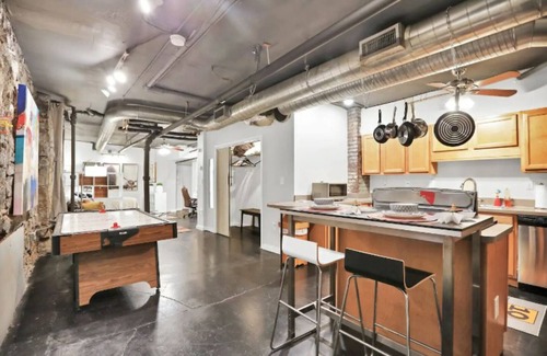 Midtown Apartment | UNIQUE granite wall GAME CAVE dynamite location #22