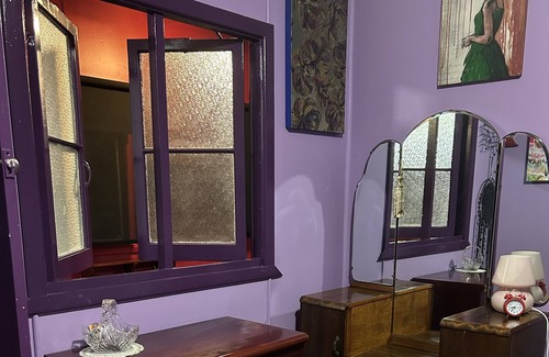 North Haven House | Unique little fun stay ,pet friendly in the heart of North Haven village.